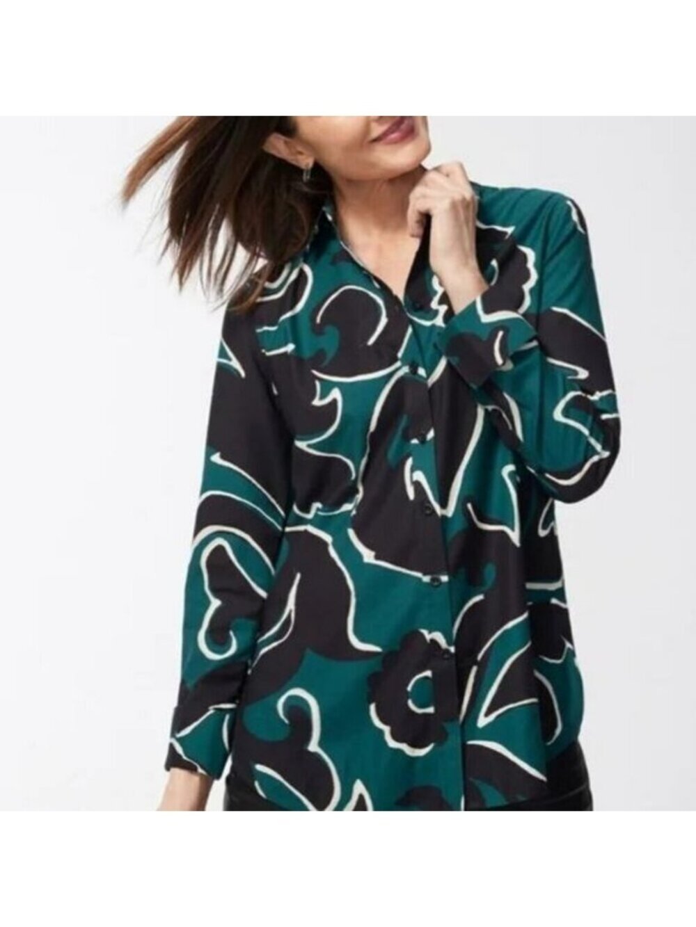 Chico's Classic Fit Scroll Print Green Black Shirt Size 4 - Picture 3 of 8